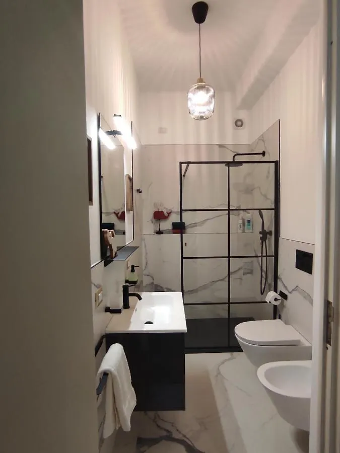 Apartment Centralissimo E Confortevole, Fronte Petruzzelli Bari